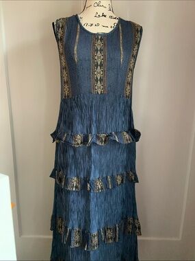 Vintage sleeveless dress